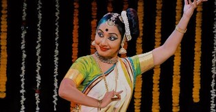 Police interrupt danseuse Neena Prasad's performance over noise complaint